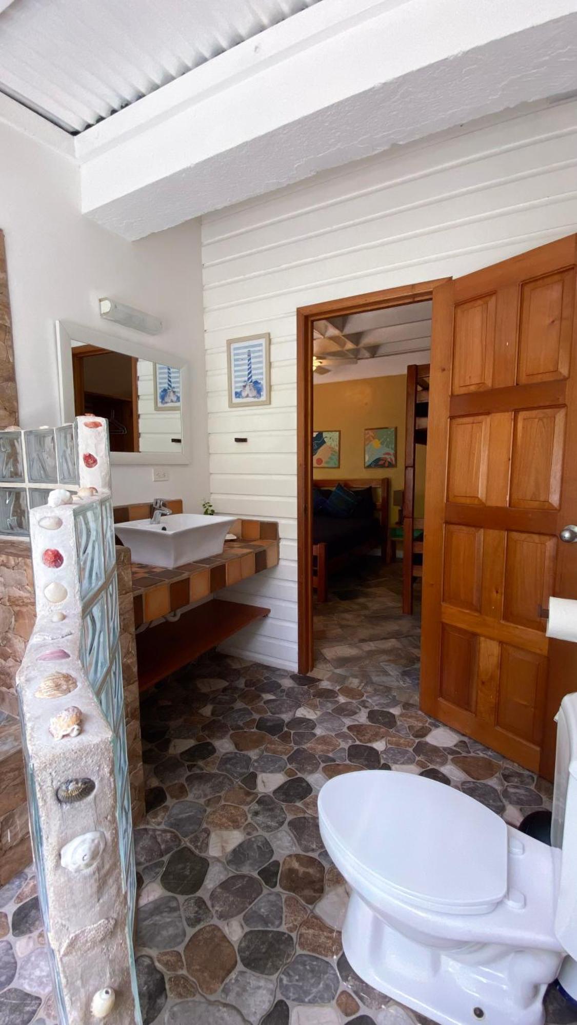 Turtle Beach House Bocas del Toro Exterior photo
