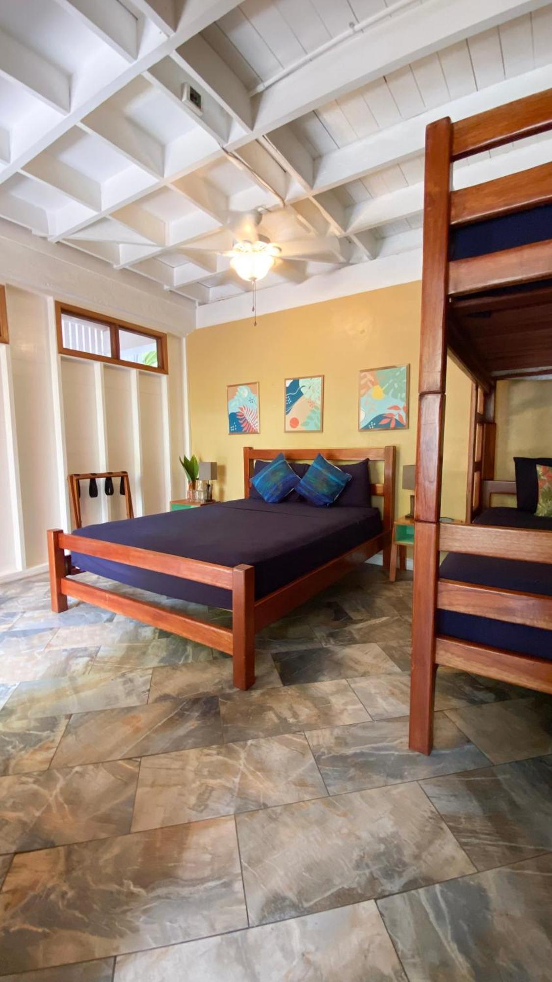 Turtle Beach House Bocas del Toro Exterior photo