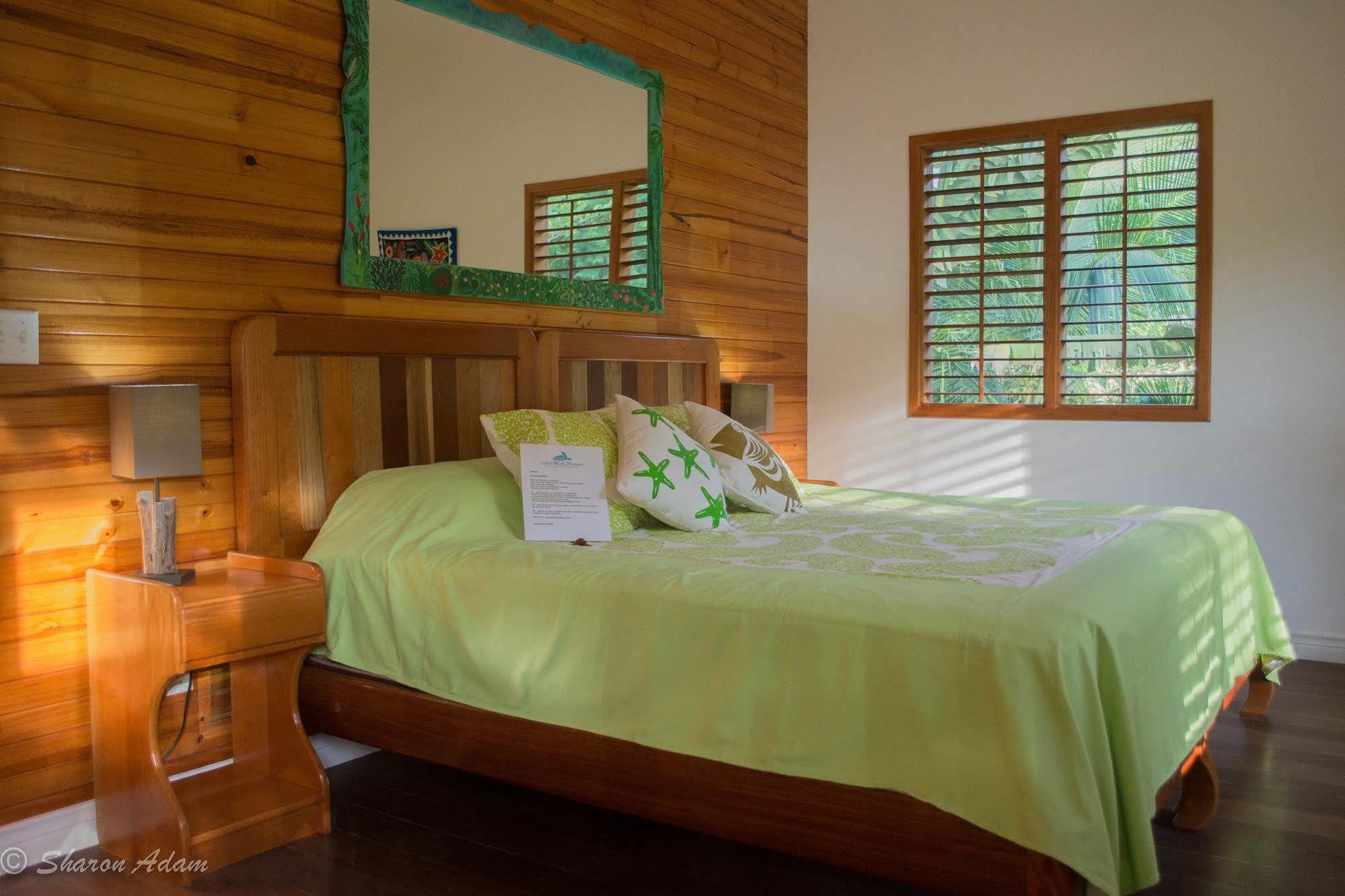 Turtle Beach House Bocas del Toro Exterior photo